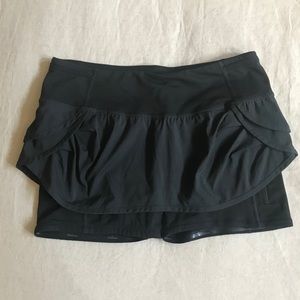 Lululemon SPEED SQUAD skort, SIZE 6